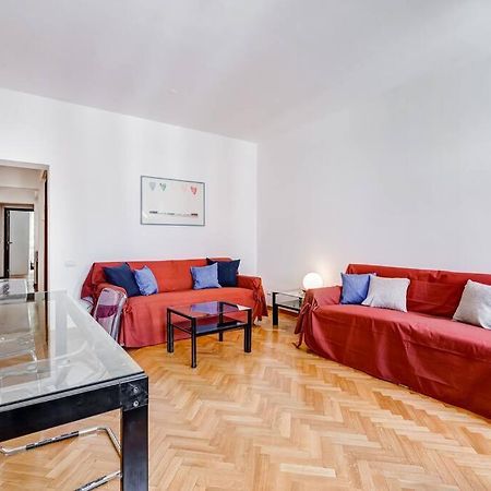 Luminous Apartment Few Steps From Piazza Navona Ngoại thất bức ảnh