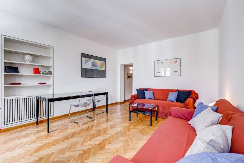 Luminous Apartment Few Steps From Piazza Navona Ngoại thất bức ảnh