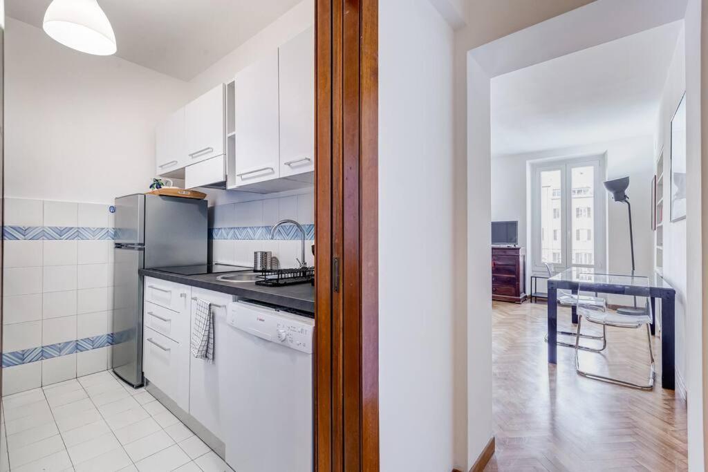 Luminous Apartment Few Steps From Piazza Navona Ngoại thất bức ảnh