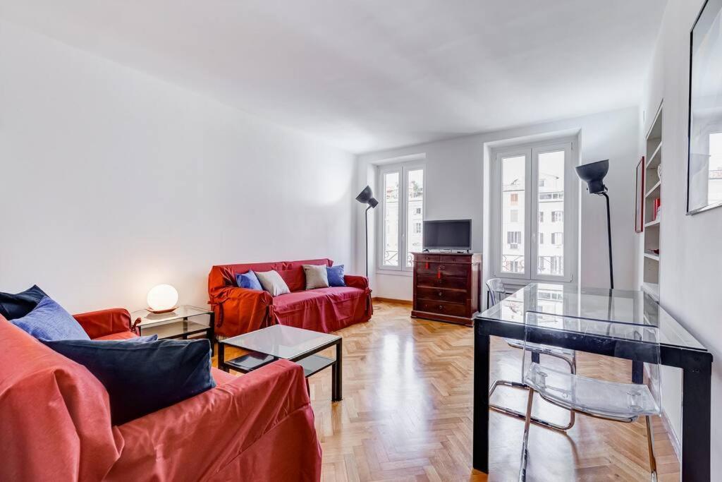 Luminous Apartment Few Steps From Piazza Navona Ngoại thất bức ảnh